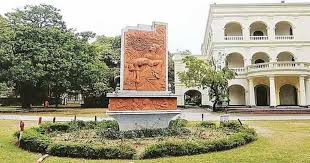 বাংলা একাডেমির সাহিত্য পুরস্কার থেকে বাদ পড়ল তিন নাম